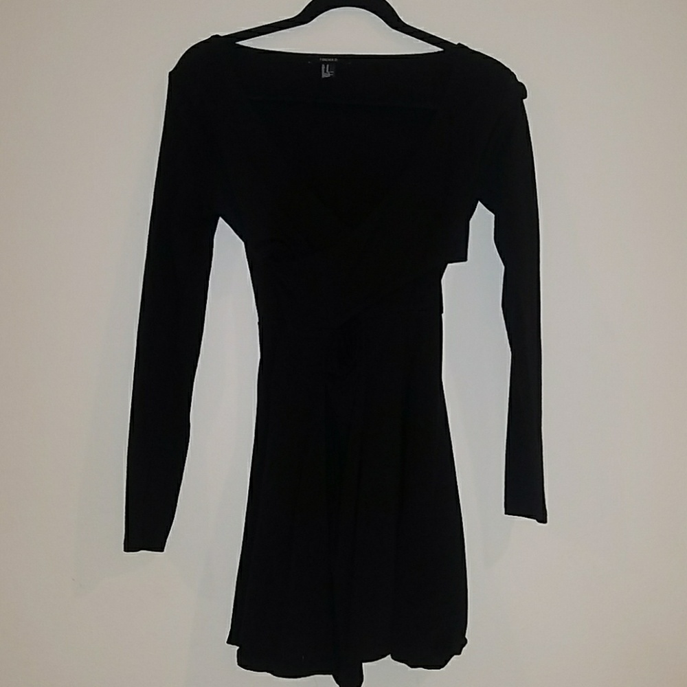 EUC Forever 21 Black Dress